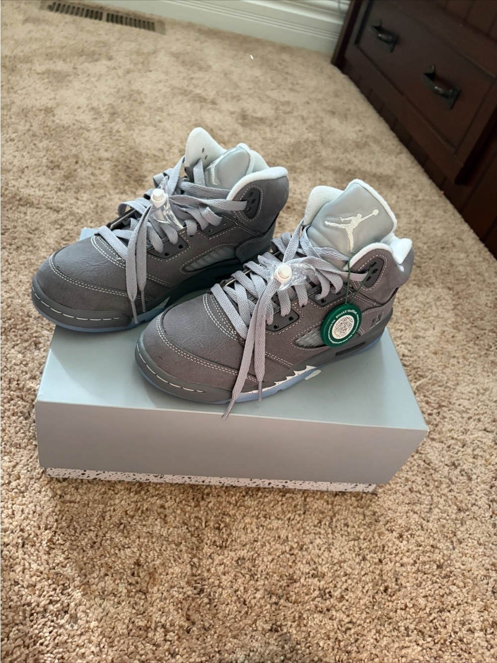 Jordan Kids' Grey Retro Basketball Sneakers